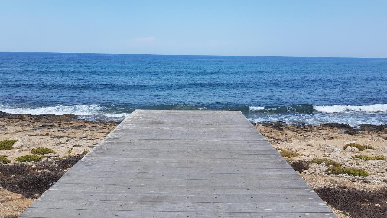 Dahan Sirena Lighthouse Luxury Apartment Paphos Exteriör bild